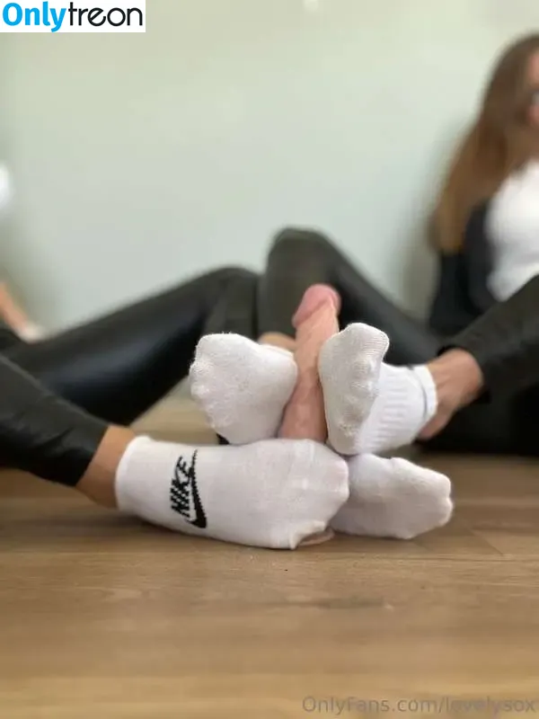 lovelysox nude photo #0058 (lovely.socks3.0 / lovely.socks_)
