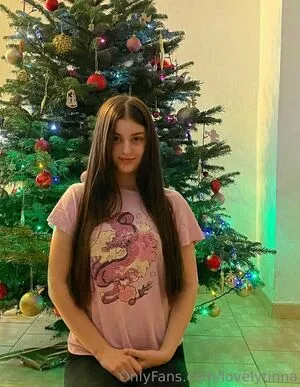 lovelytinnaxo / letlovegrow nude photo #0072