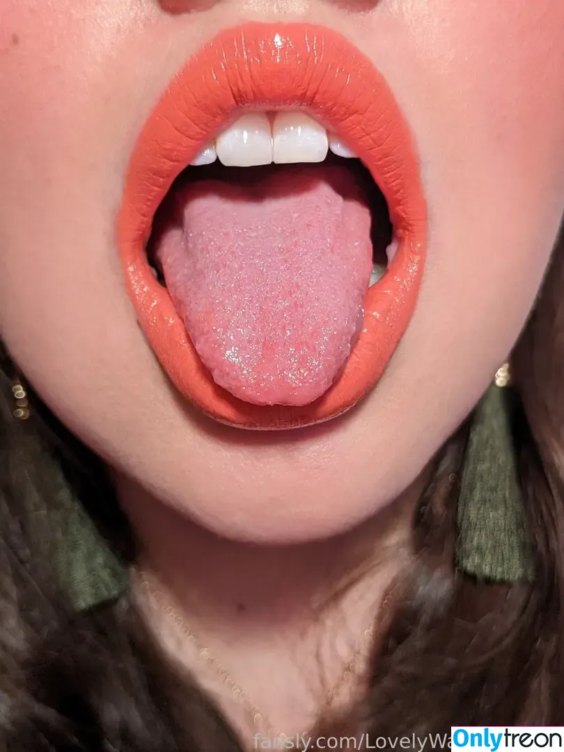 LovelyWatermelon1 nude photo #0006 (MoodyWatermelon1 / ilovewatermelon01)