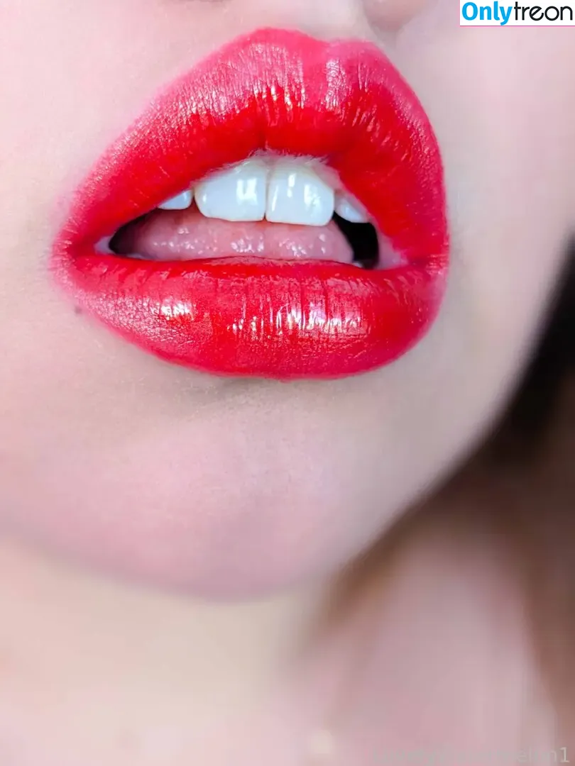 LovelyWatermelon1 nude photo #0008 (MoodyWatermelon1 / ilovewatermelon01)