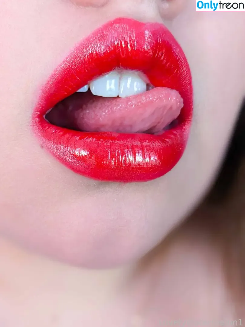 LovelyWatermelon1 nude photo #0013 (MoodyWatermelon1 / ilovewatermelon01)