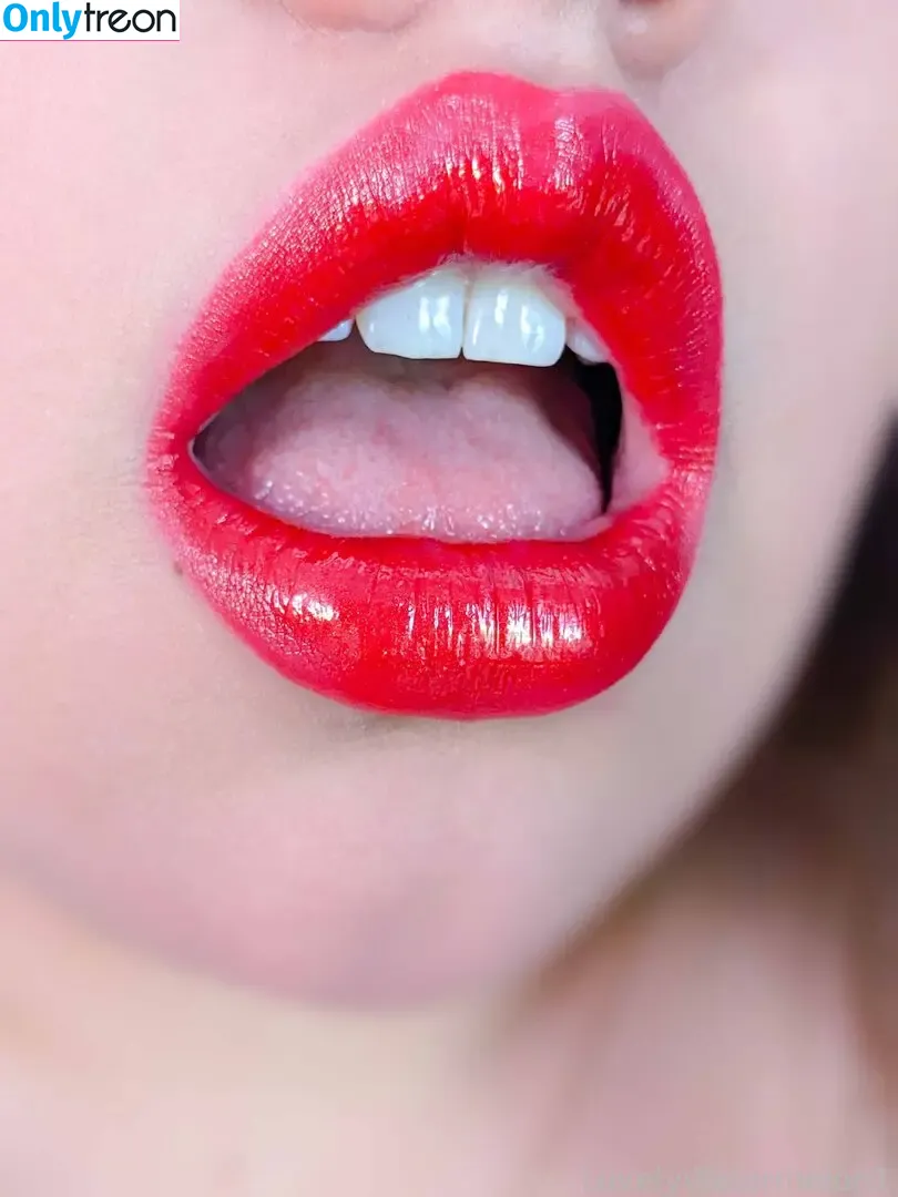LovelyWatermelon1 nude photo #0014 (MoodyWatermelon1 / ilovewatermelon01)