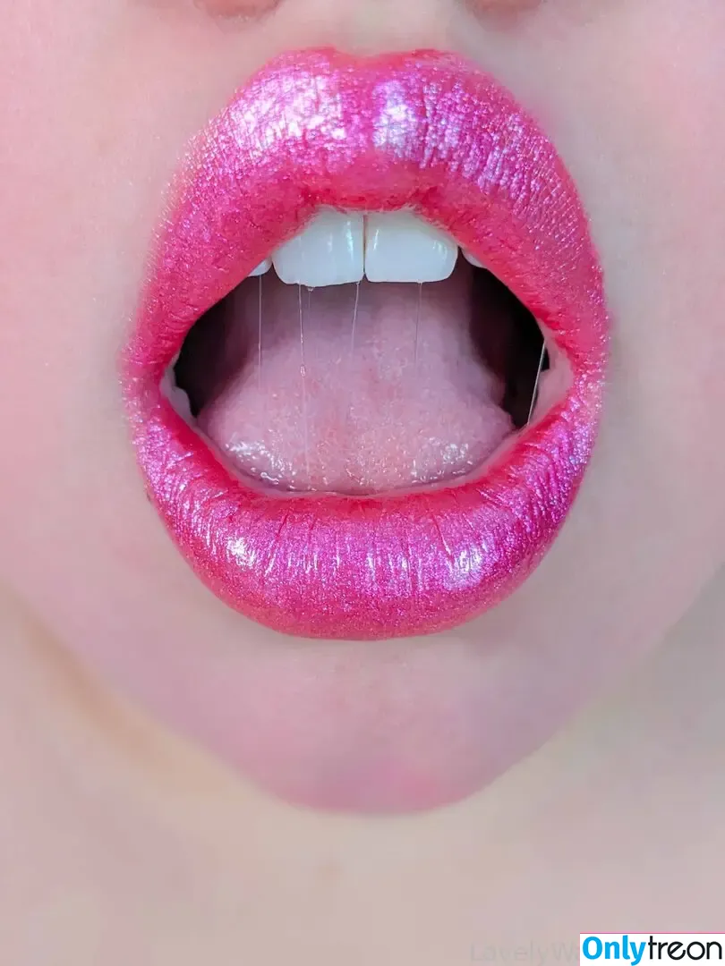 LovelyWatermelon1 nude photo #0024 (MoodyWatermelon1 / ilovewatermelon01)