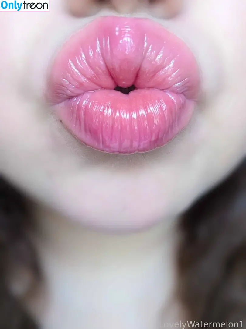 LovelyWatermelon1 nude photo #0075 (MoodyWatermelon1 / ilovewatermelon01)