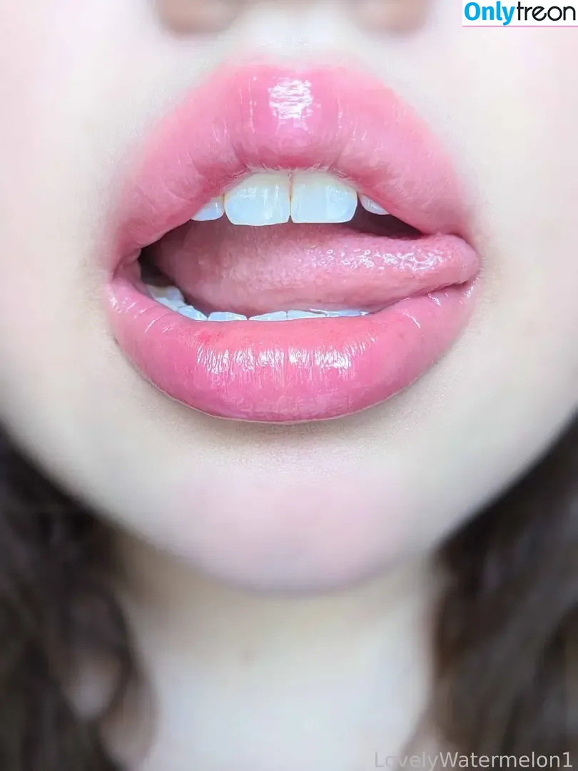 LovelyWatermelon1 nude photo #0078 (MoodyWatermelon1 / ilovewatermelon01)