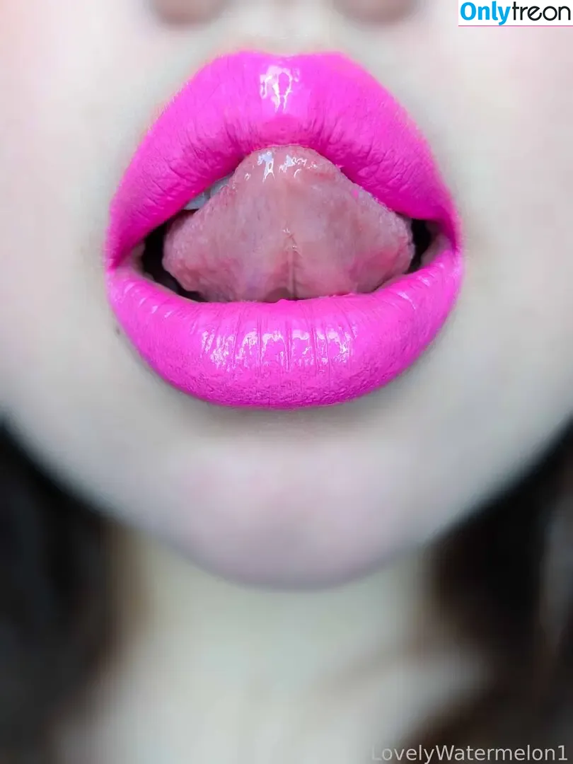 LovelyWatermelon1 nude photo #0089 (MoodyWatermelon1 / ilovewatermelon01)