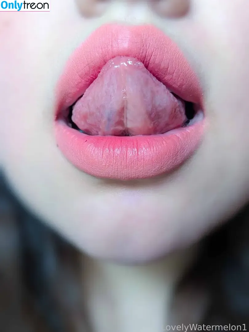 LovelyWatermelon1 nude photo #0099 (MoodyWatermelon1 / ilovewatermelon01)