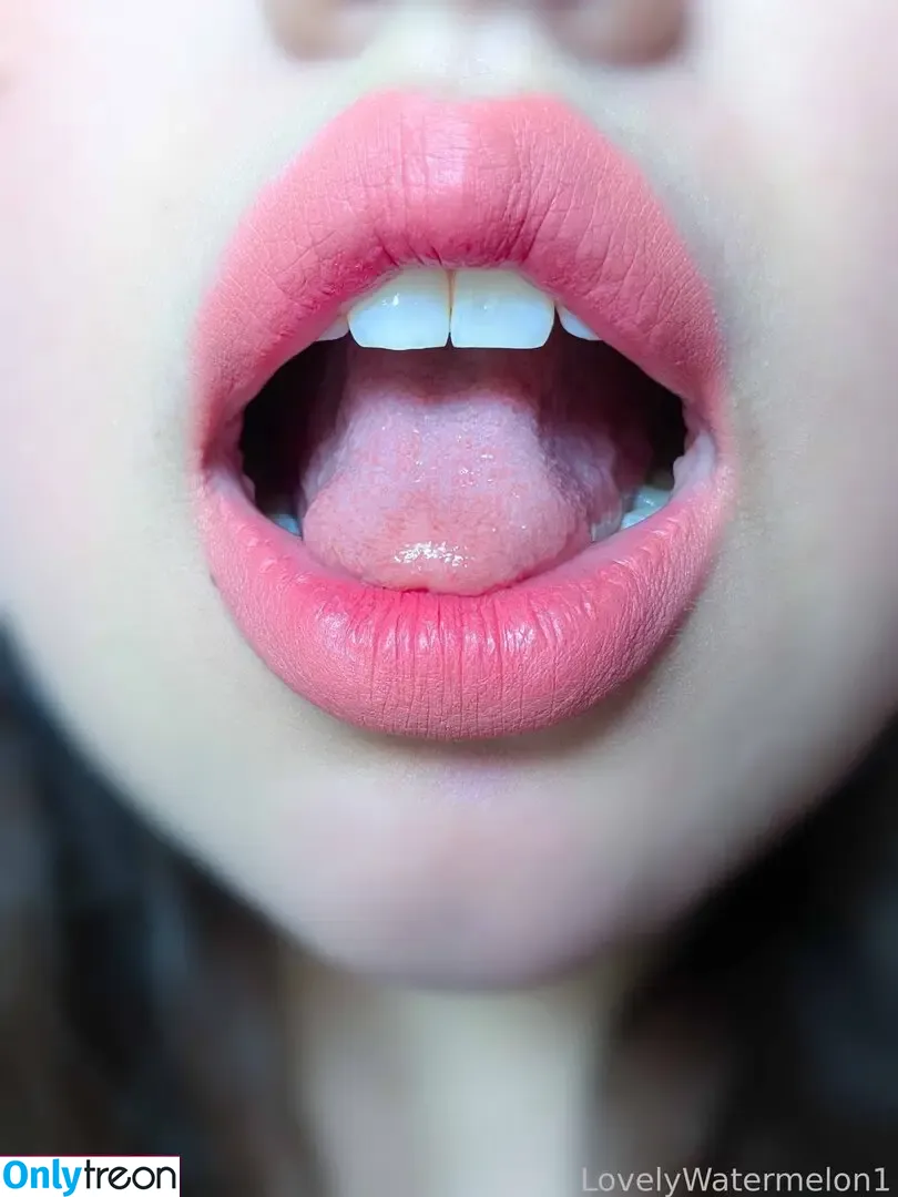 LovelyWatermelon1 nude photo #0102 (MoodyWatermelon1 / ilovewatermelon01)