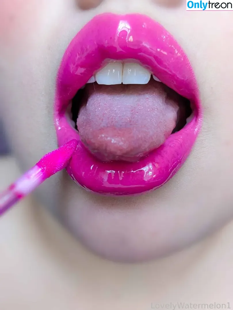 LovelyWatermelon1 nude photo #0115 (MoodyWatermelon1 / ilovewatermelon01)