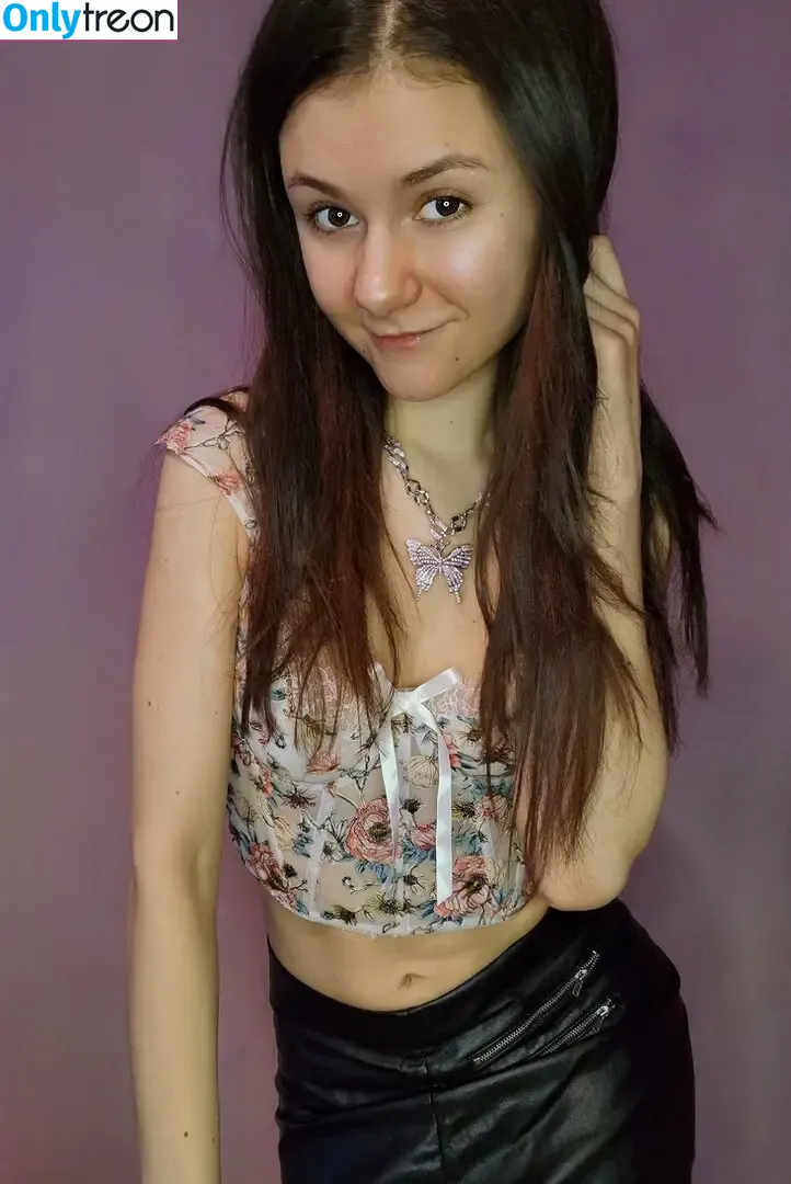 lovelyxdaisy nude photo #0051 (sunshine_xdaisy)