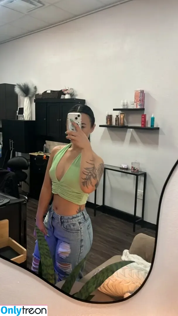 lovemaixo nude photo #0020 (ginaduyenmai)
