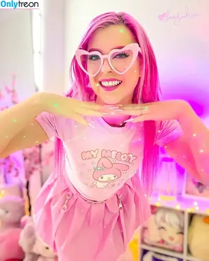 lovesarahxoxofree / sarahjune_xoxo фото голая #0043