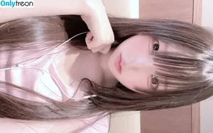 Loveyoukillyou nude photo #0102