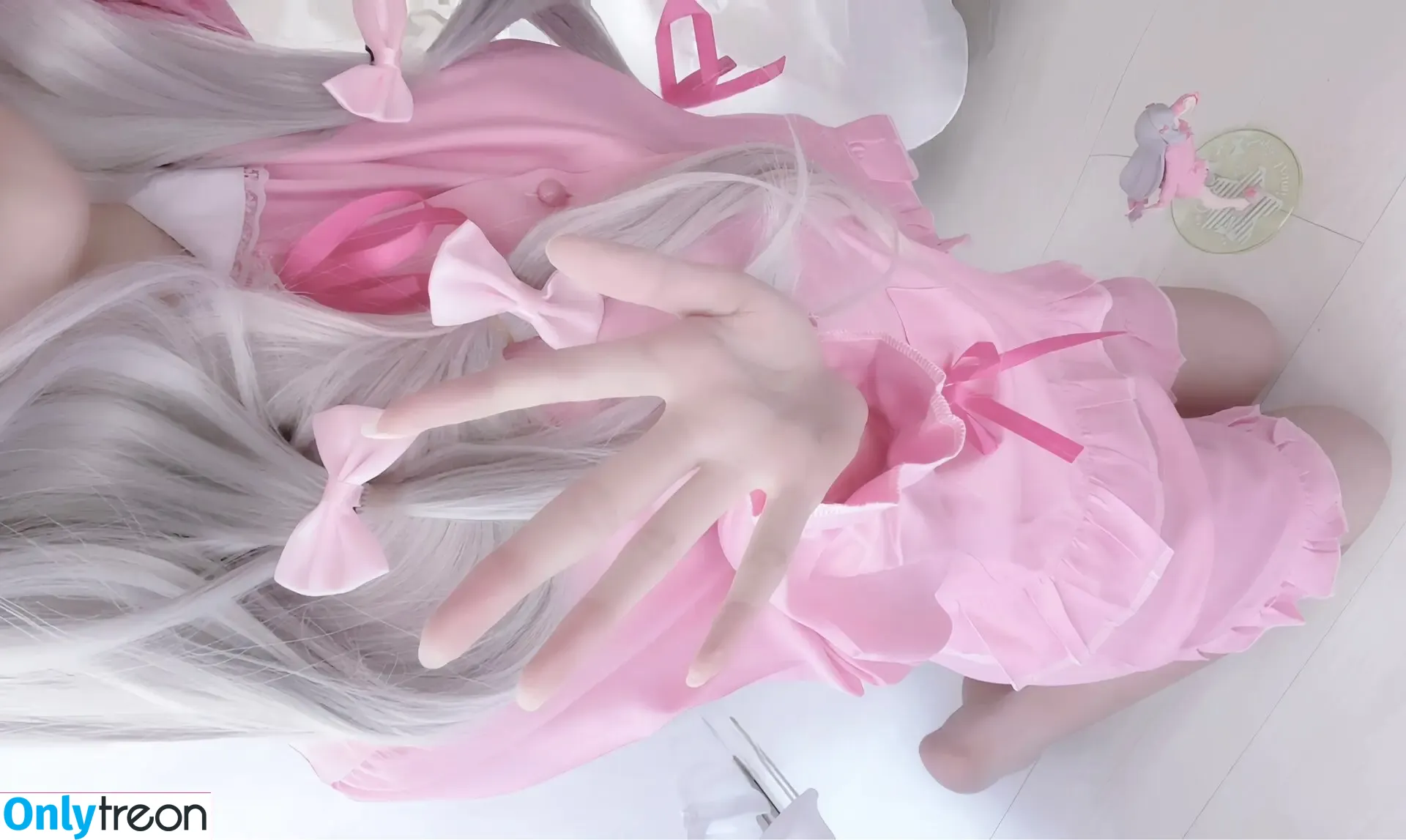 Loveyoukillyou nude photo #0084 (Loveyoukillyou)