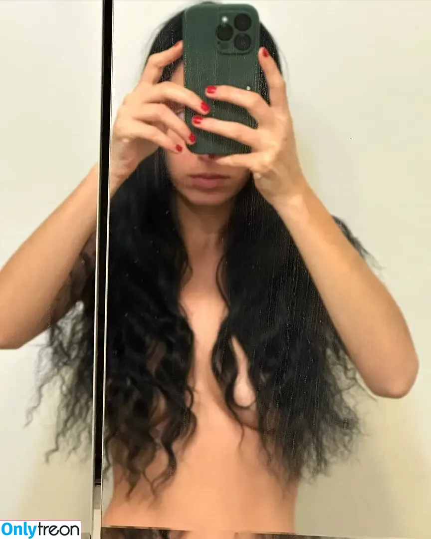 Loyal.Lobos nude photo #0017 (Andrea Silva)