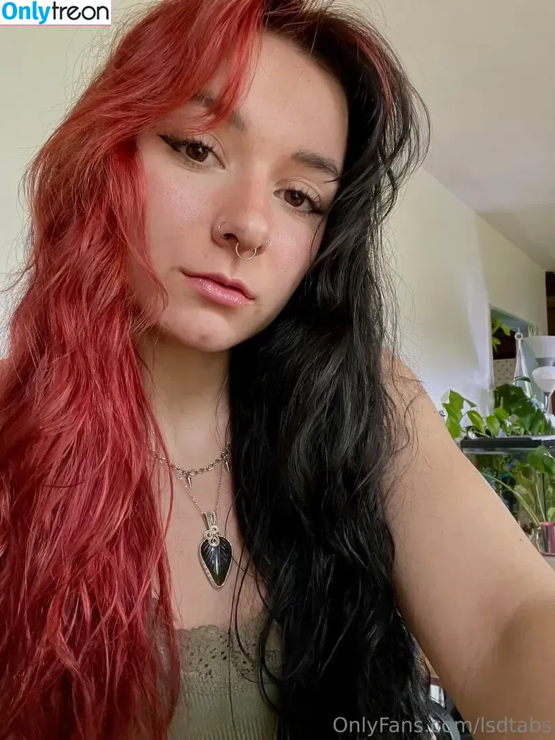 lsdtabs nude photo #0134 (illinoismarijuana_buyecstasy)