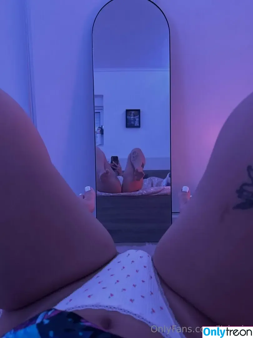ltrixxie nude photo #0055 (ltrixxie)