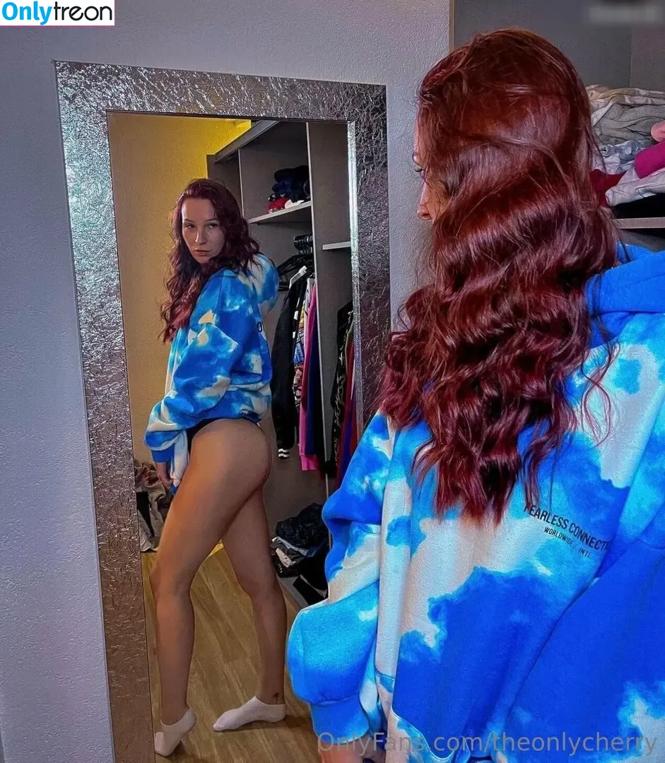 Lu_Lux nude photo #0013 (theonlycherry)