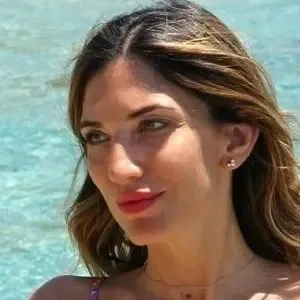 Luana Aterrano / luana_aterrano / luanazerozero nude photo #0048