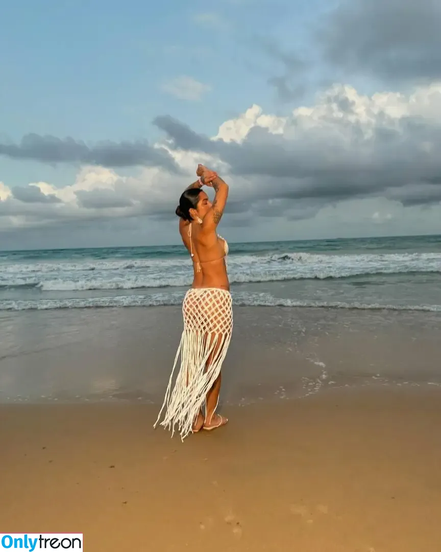 Luana Targino nude photo #0004 (A Fazenda 2024 / luanatarginno)