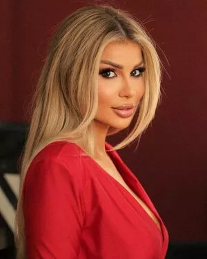 Luana Vjollca / luanavjollca фото голая #0004