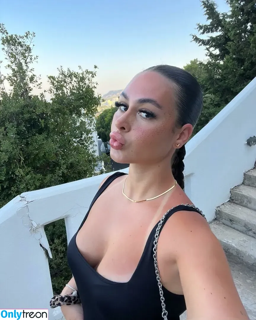 luanaguee nude photo #0005 (julyluane / luana.gue1)