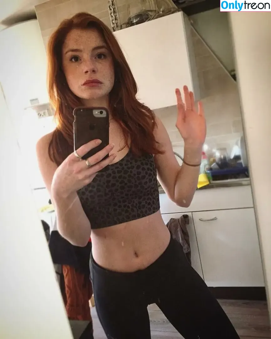 Luca Hollestelle nude photo #0028 (lucahollestelle)