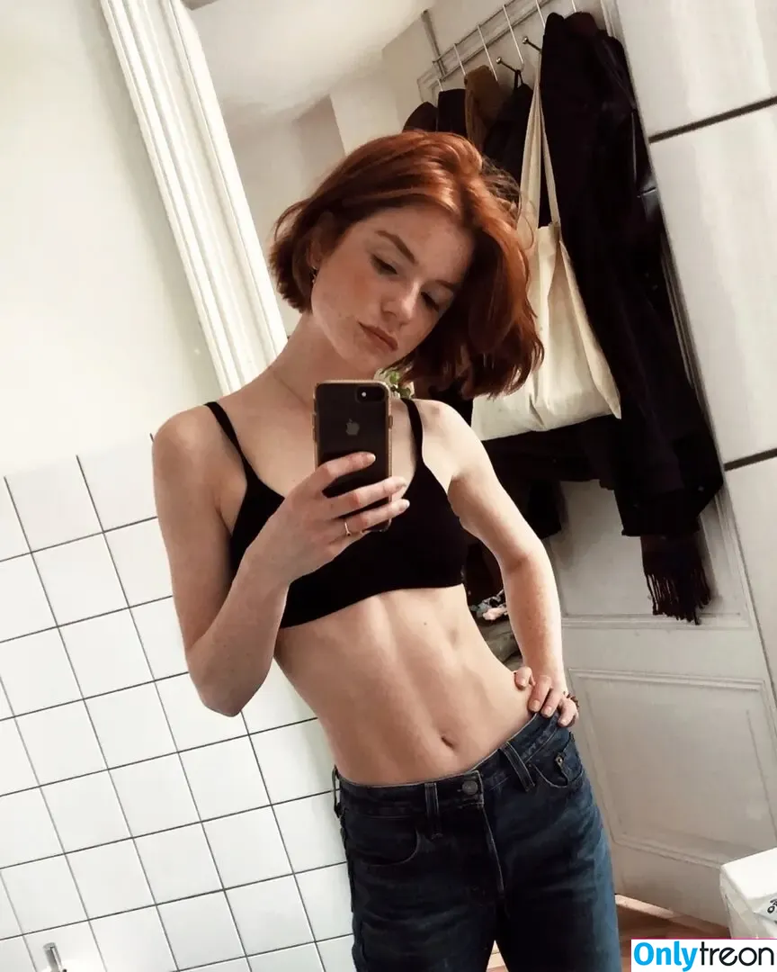 Luca Hollestelle nude photo #0050 (lucahollestelle)