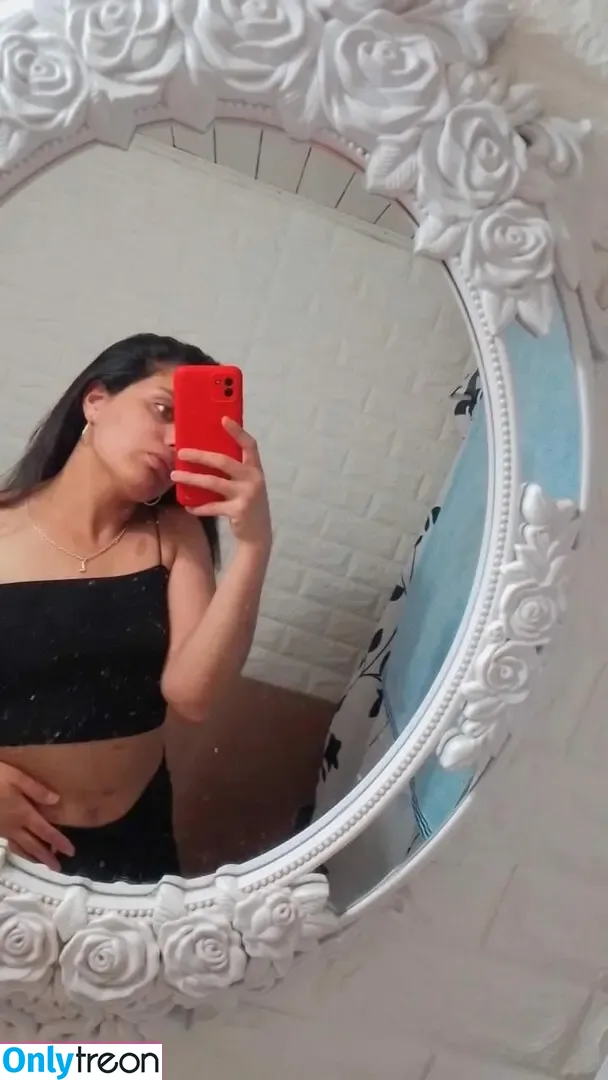 Luchonas nude photo #0001 (luchonas_559)