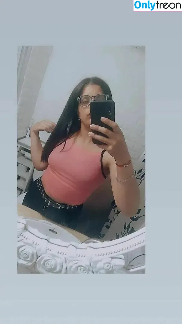 Luchonas nude photo #0003 (luchonas_559)