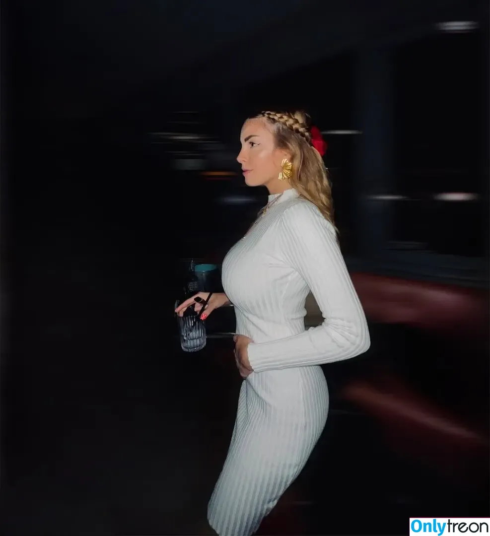 Lucia Eliardo голая photo #0008 (luciaeliardo / luciamaionchi)
