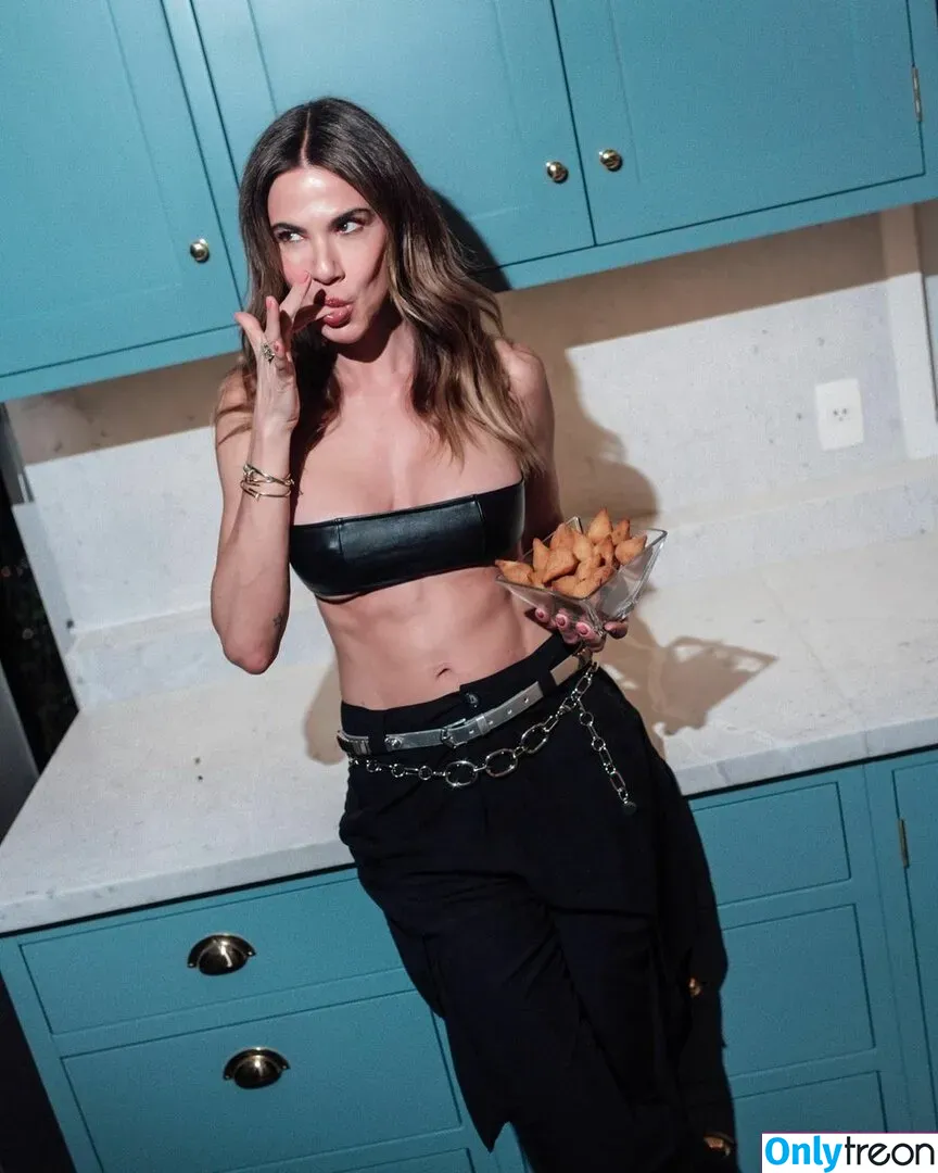 Luciana Gimenez nude photo #0074 (lucianagimenez)