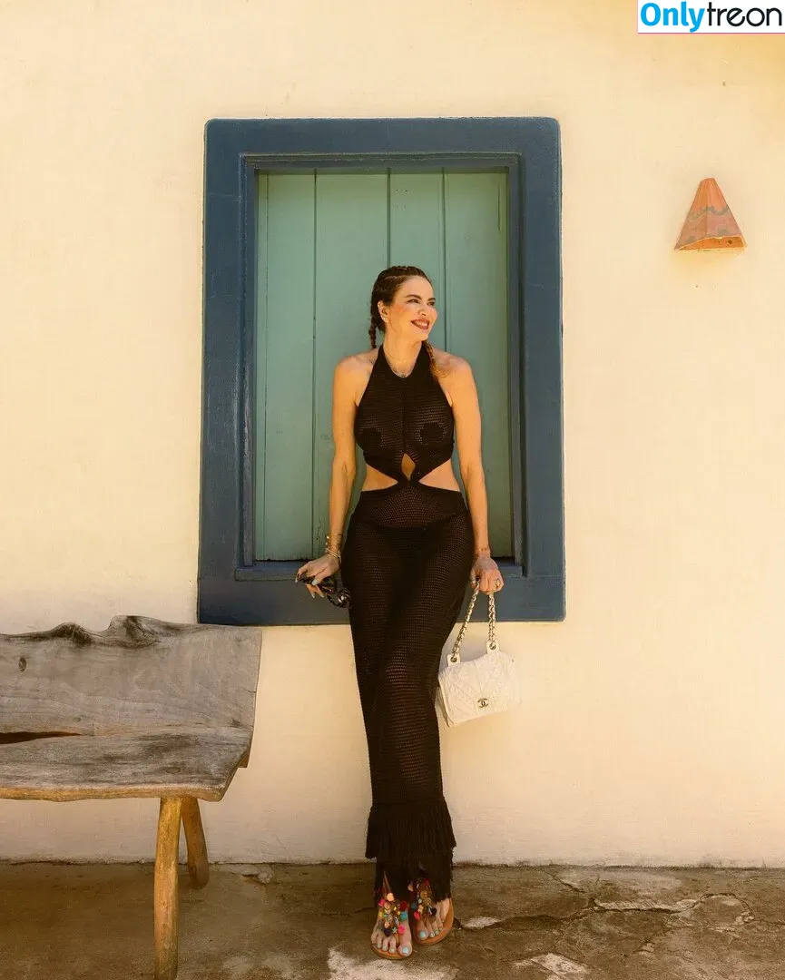 Luciana Gimenez голая photo #0199 (lucianagimenez)