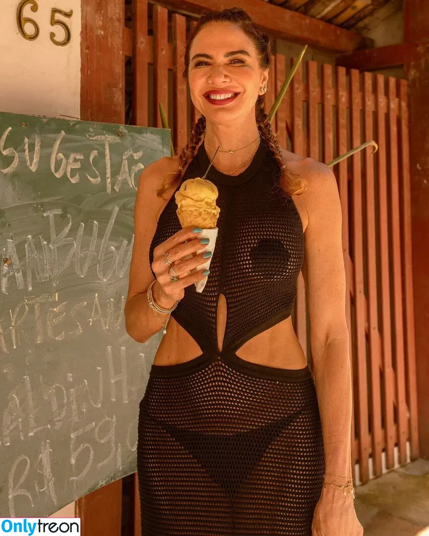 Luciana Gimenez голая photo #0200 (lucianagimenez)
