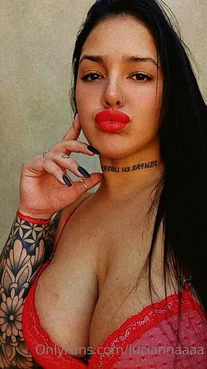 luciannaaaa / _luciannaaaa_ фото голая #0007