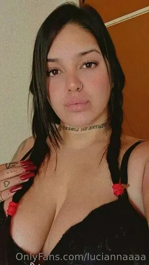 luciannaaaa / _luciannaaaa_ фото голая #0014