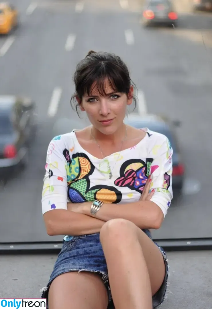 Lucie Pohl голая photo #0005 (ulovelucie)