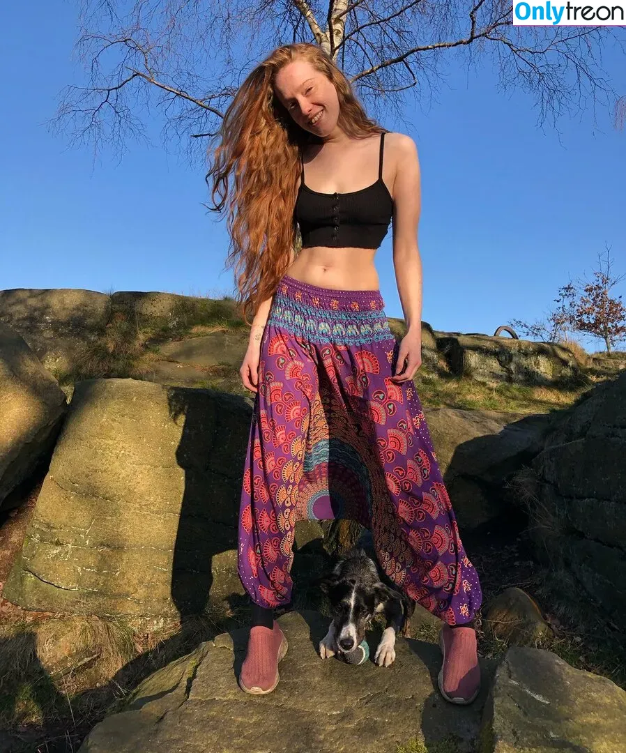 Lucie Rose Middleton nude photo #0009 (lucie_roams)