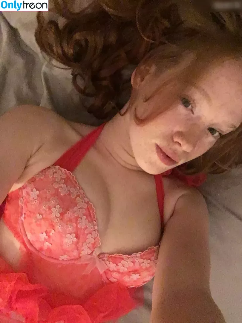 Lucie Rose Middleton nude photo #0050 (lucie_roams)