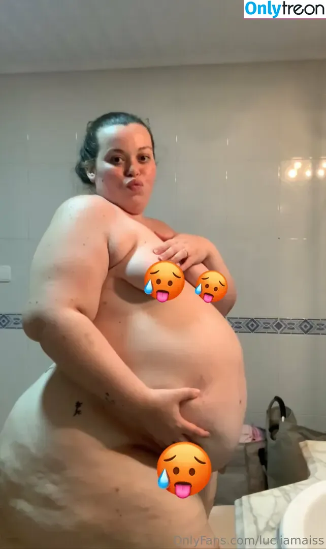 luciiamaiss nude photo #0173 (luciiamiass)