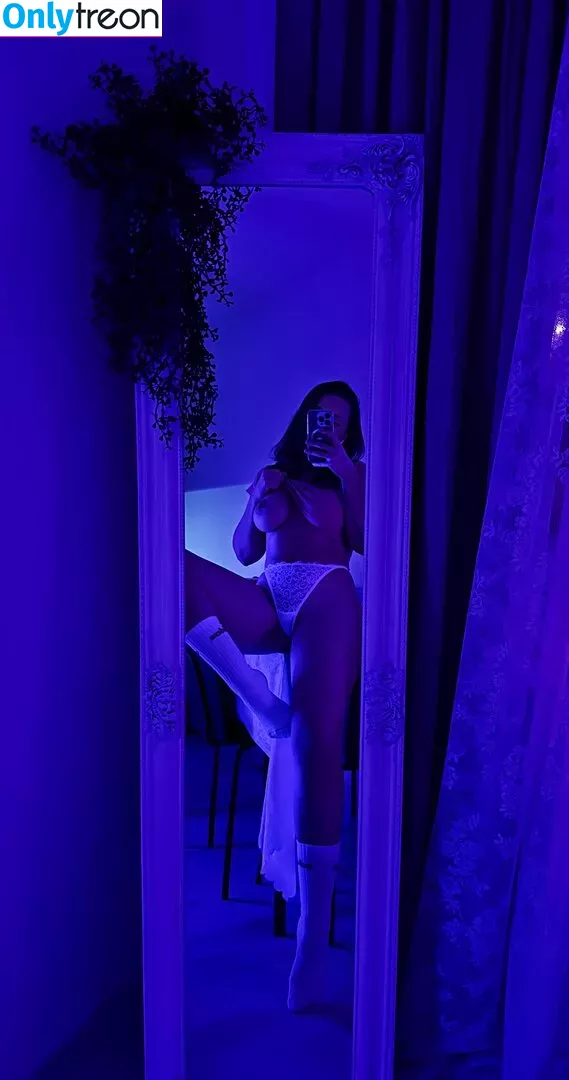 Lucinka Vokrouhlikova nude photo #0060 (lucinkavokrouhlikova / nalan / user)