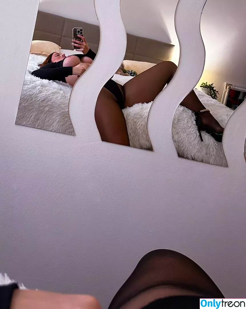 Lucinka Vokrouhlikova nude photo #0079 (lucinkavokrouhlikova / nalan / user)