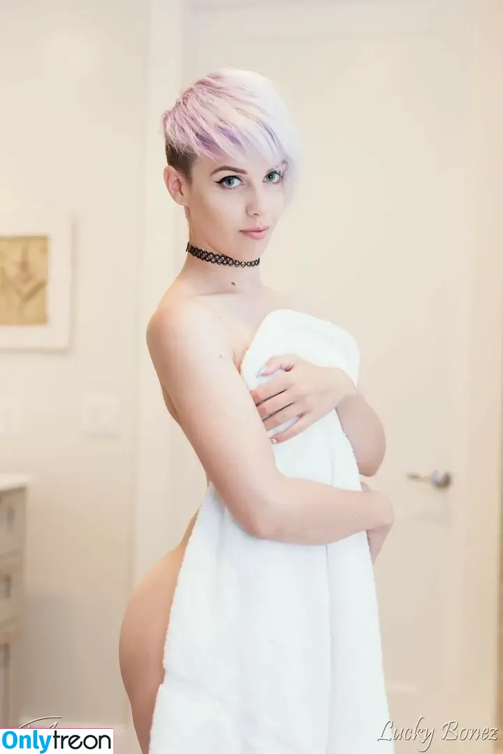 LuckyBonez nude photo #1473 (lucky_bonez)