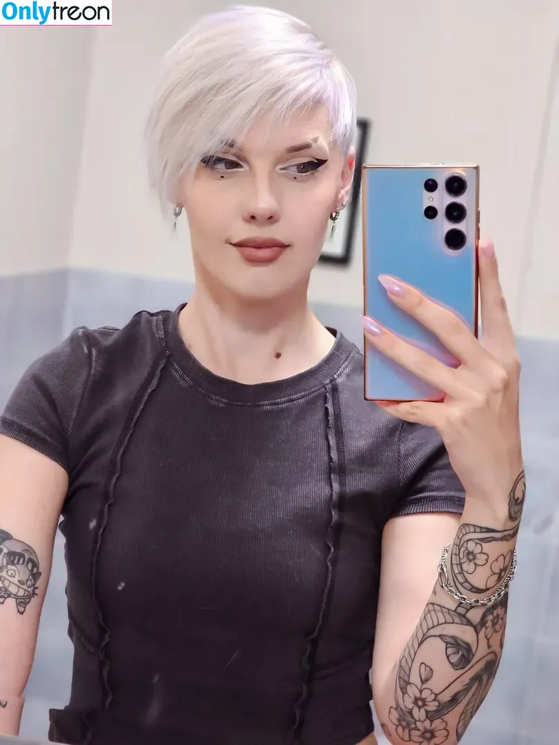 LuckyBonez голая photo #2361 (lucky_bonez)