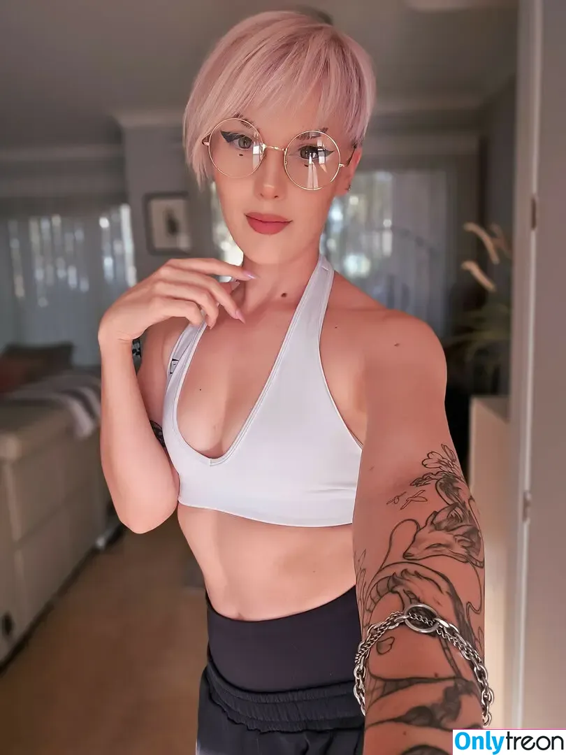 LuckyBonez nude photo #2375 (lucky_bonez)