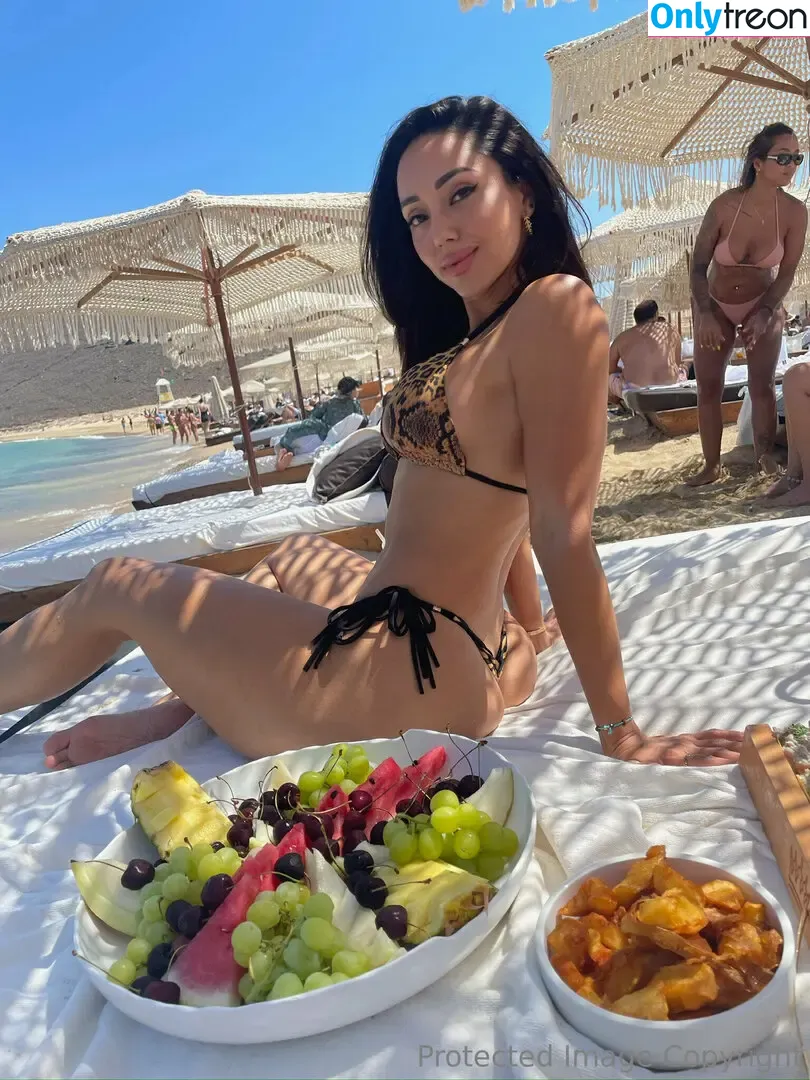 luckymammi nude photo #0015 (luckymom.of.five)