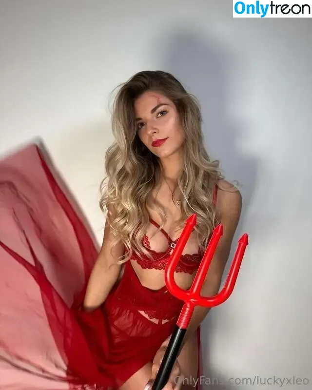 LuckyXLeo nude photo #0027 (LuckyXLeo)