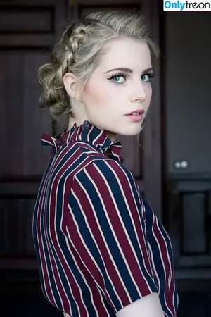 Lucy Boynton / lucyboynton1 nude photo #0172