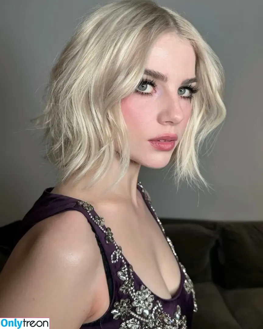 Lucy Boynton голая photo #0057 (lucyboynton1)