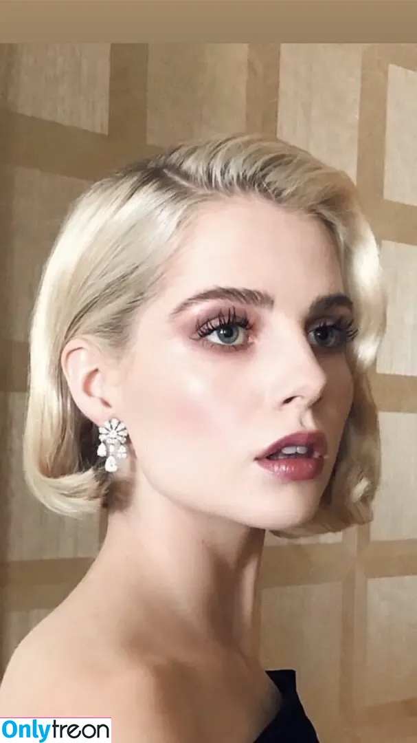 Lucy Boynton nude photo #0173 (lucyboynton1)